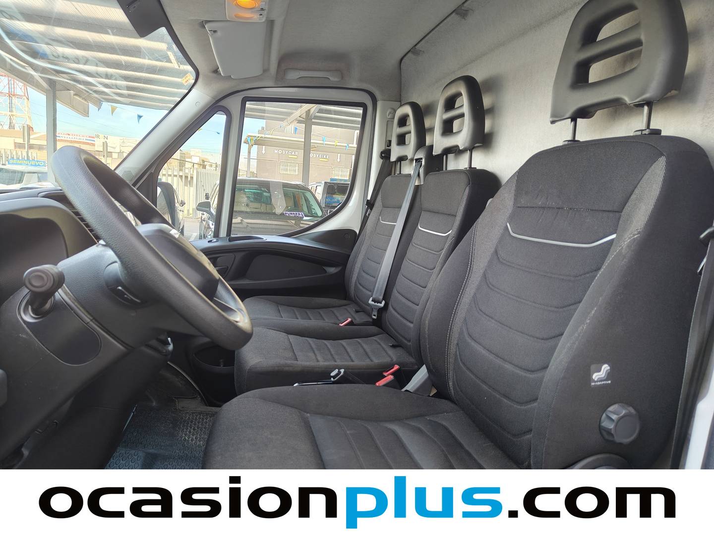 Foto Iveco Daily Iveco Daily 35S 16H V 3520/H2 10.8 M3 (156CV)
