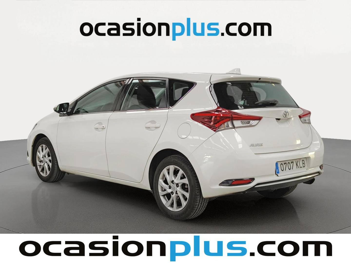 Foto trasera Toyota Auris Toyota Auris 120T Active (116 CV) izquierda