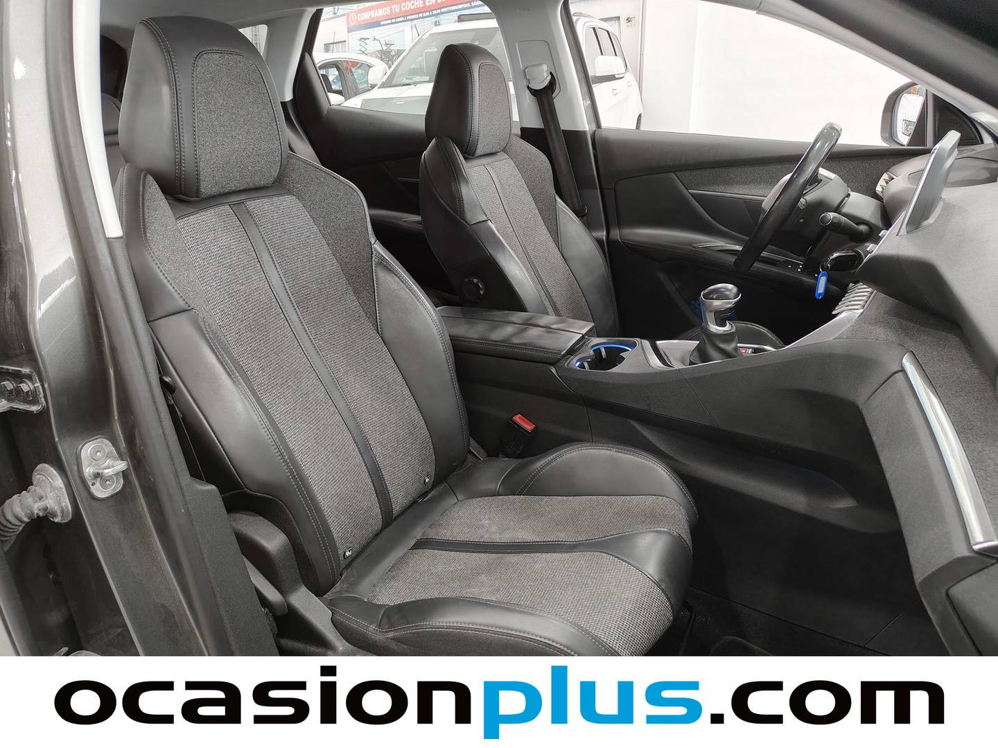 Foto Peugeot 3008 Peugeot 3008 BlueHDI 120 S&S Allure (120 CV)