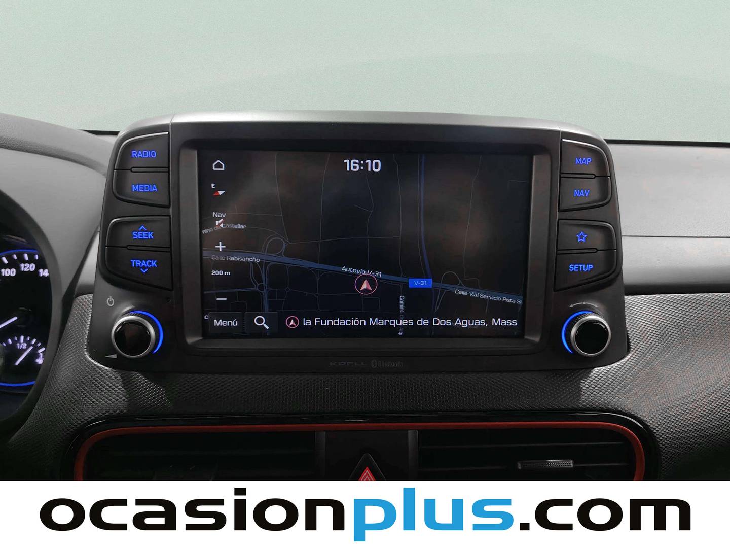 Extras y acabados del Hyundai Kona Hyundai Kona 1.0 TGDi Tecno 4x2 AEB (120 CV)