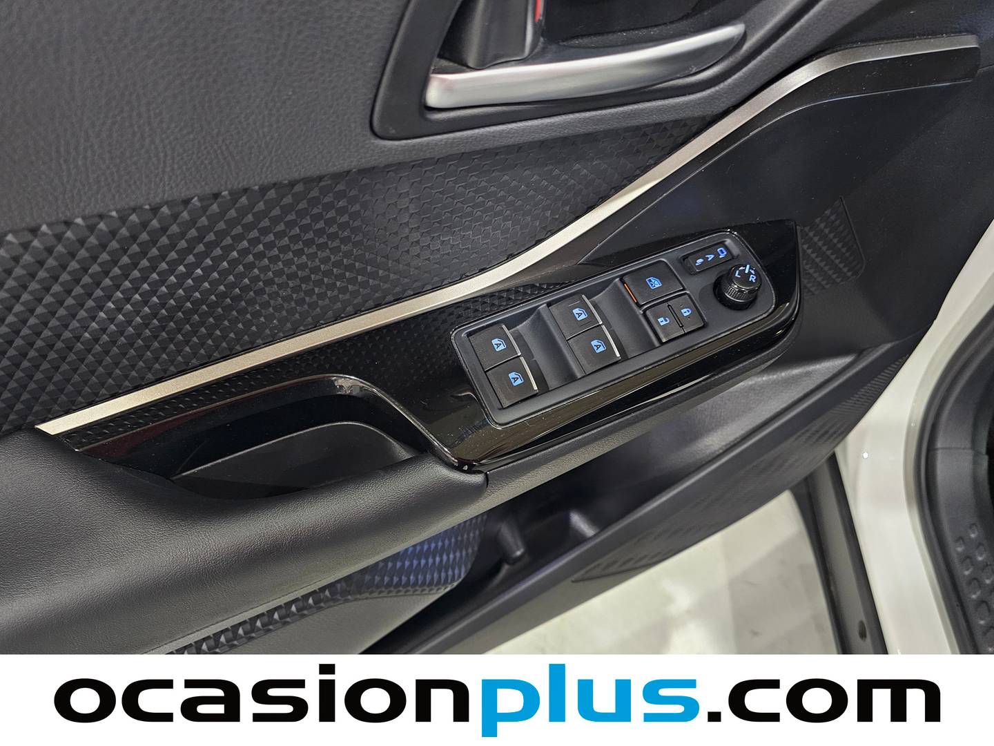 Toyota C-HR Toyota C-HR 1.8 125H Advance (122 CV) seminuevo