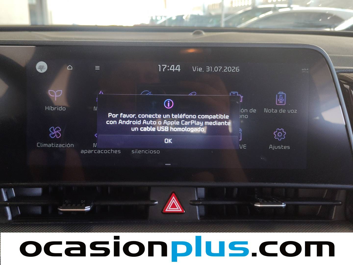 Equipamiento del KIA Sportage KIA Sportage 1.6 T-GDi HEV Drive 4x2 (215 CV)