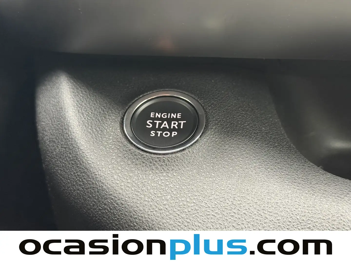 Foto Jeep Avenger Jeep Avenger 1.2 G Summit (100 CV)