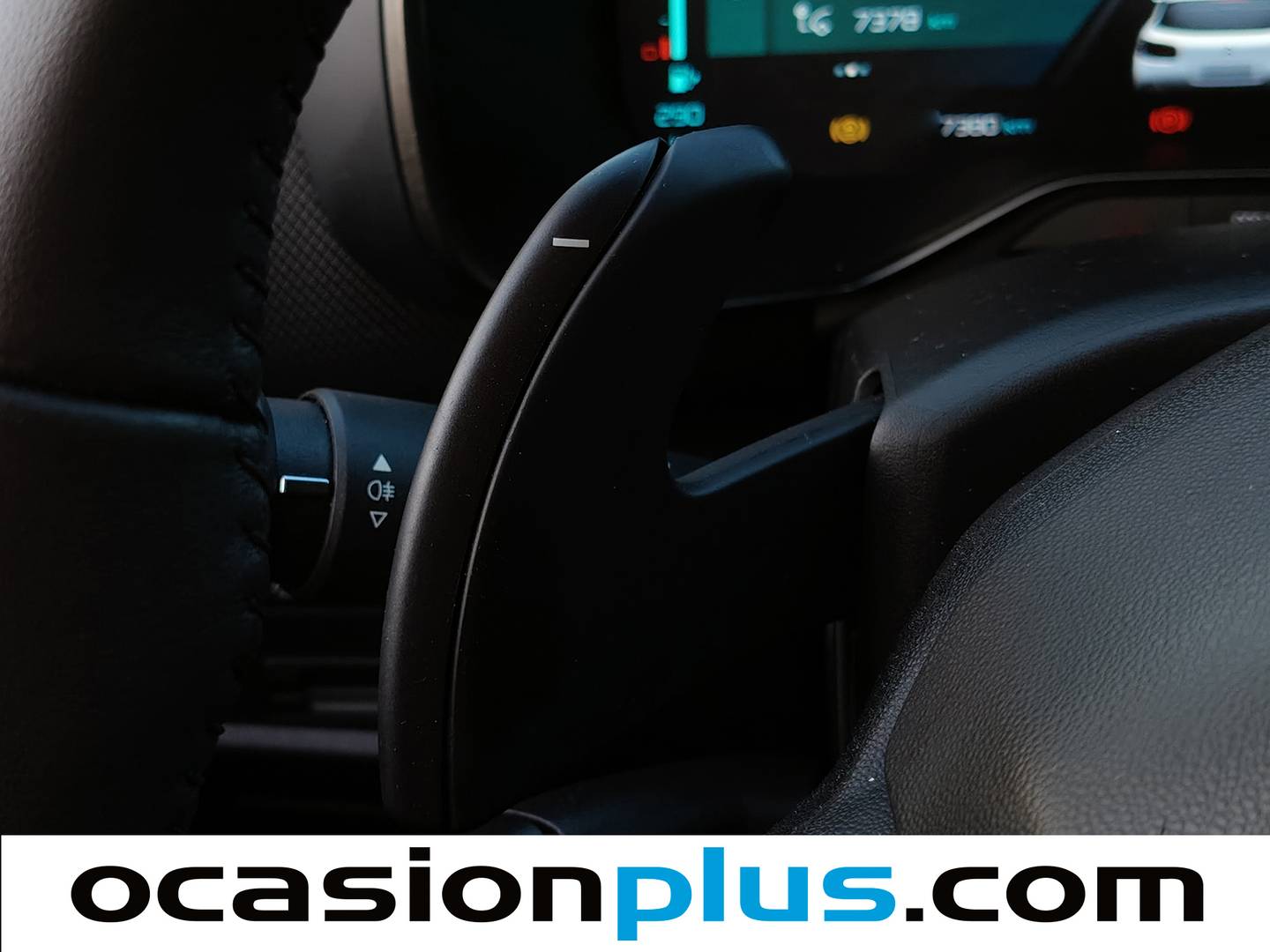 Foto Citroën C5 Aircross Citroen C5 Aircross Plug-in Hybrid 180 Plus e-EAT8 (180 CV)