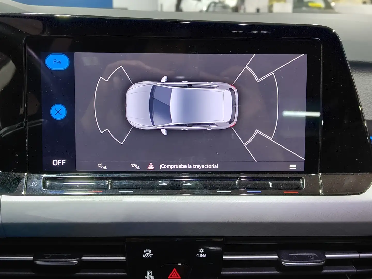 Foto Volkswagen Golf Volkswagen Golf Life 2.0 TDI (115 CV)