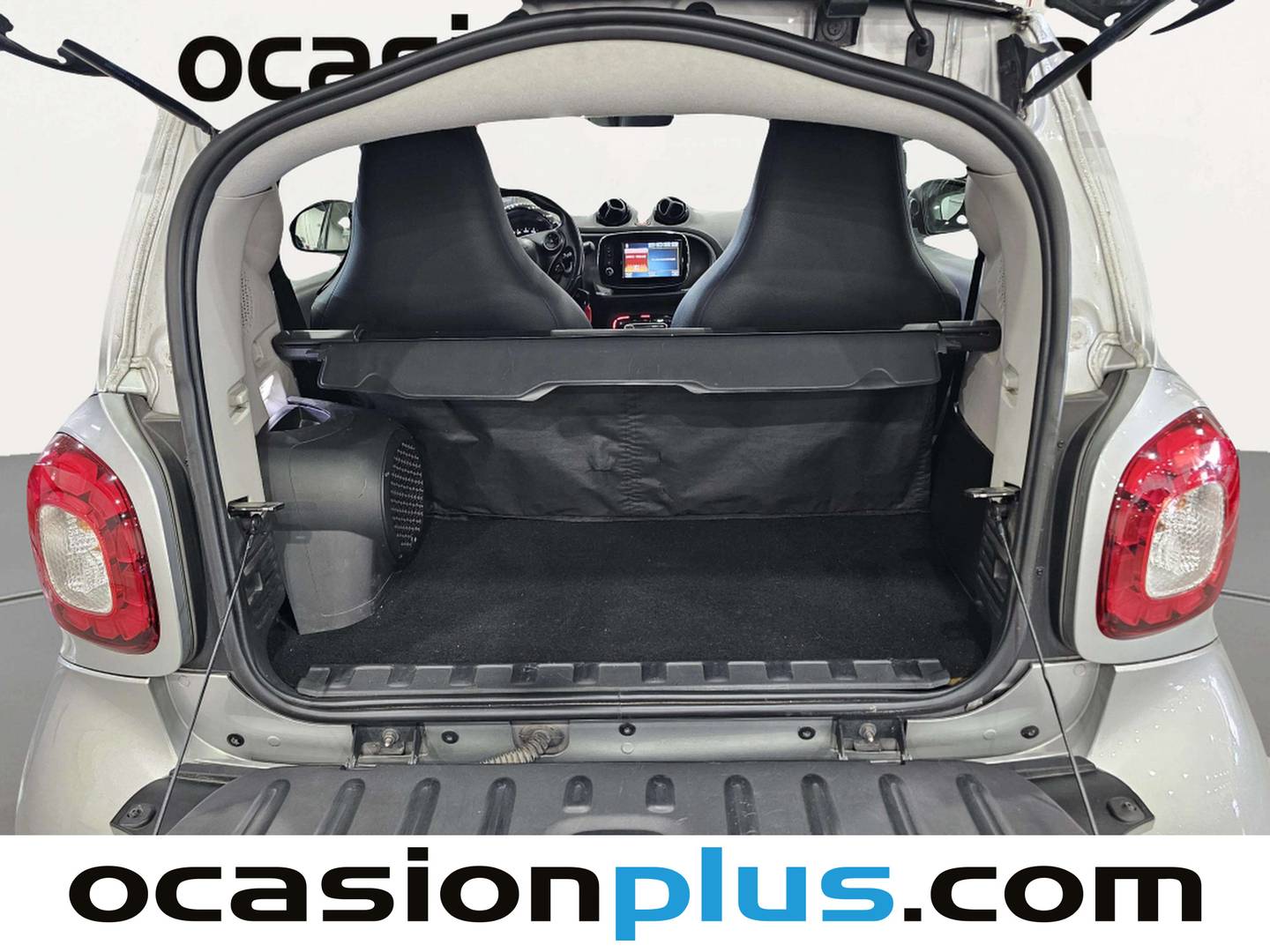Foto asientos traseros Smart fortwo Smart ForTwo Brabus Xclusive Twinamic (109 CV)