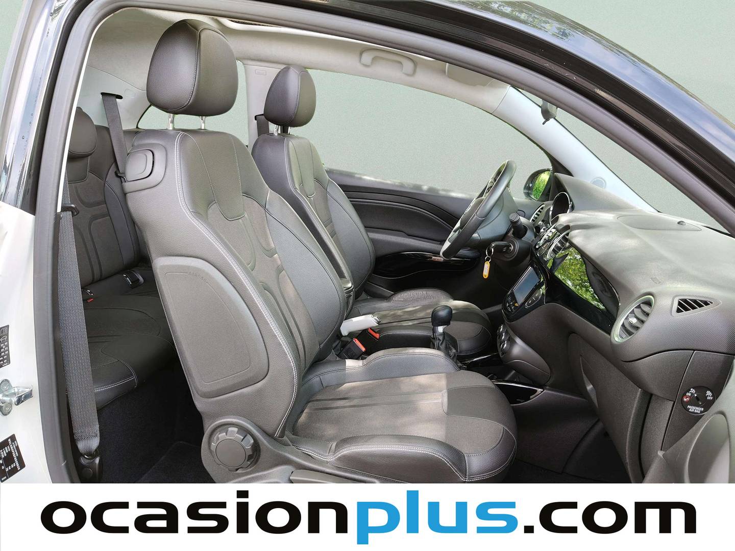 Opel Adam Opel Adam 1.0 XFT Rocks (115 CV) de segunda mano