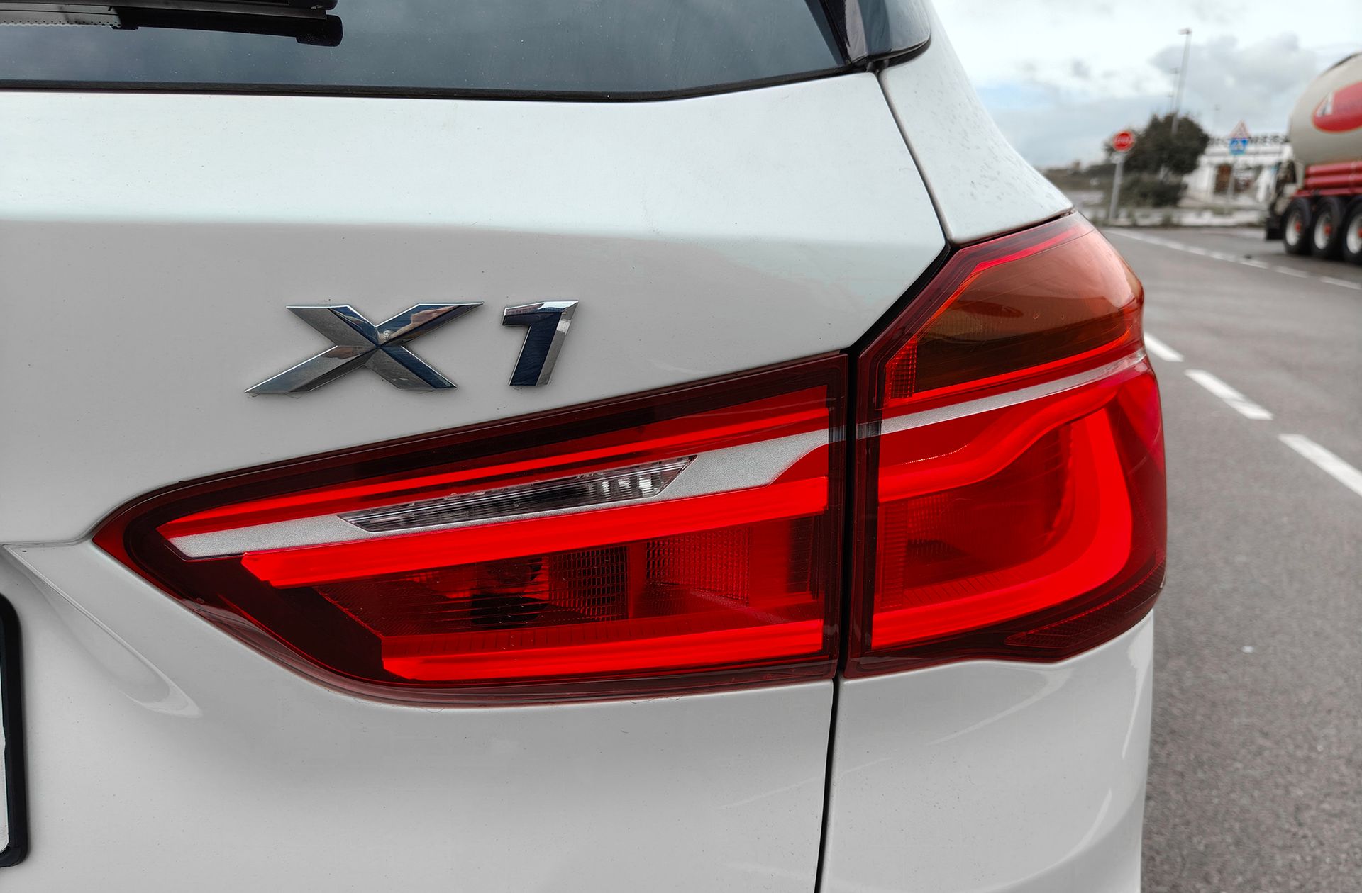 BMW X1 sDrive18d - foto 17