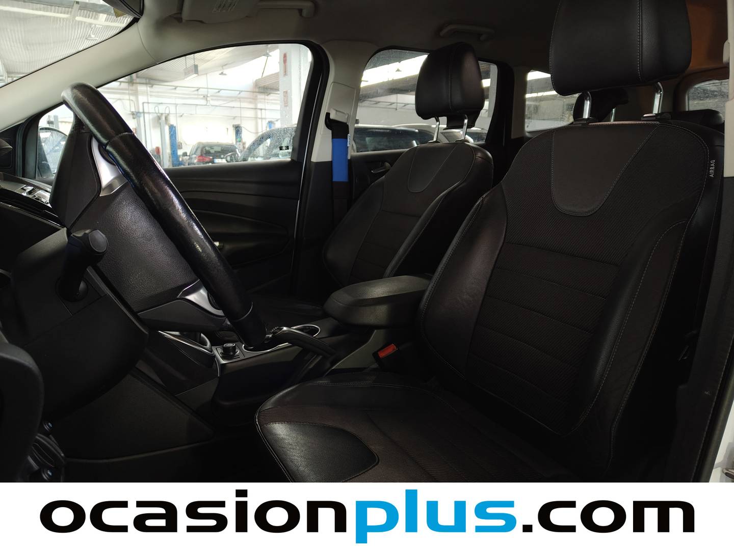 Foto asientos delanteros Ford Kuga Ford Kuga 1.6 EcoBoost S&S 4x2 Titanium (150 CV)