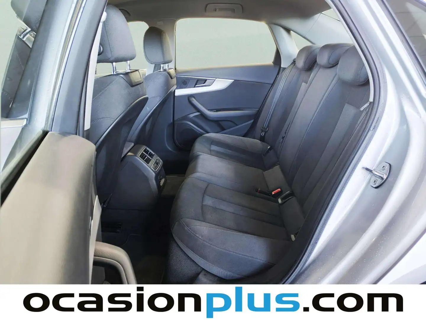 Foto Audi A4 Audi A4 S line edition 2.0 TDI  (150 CV)