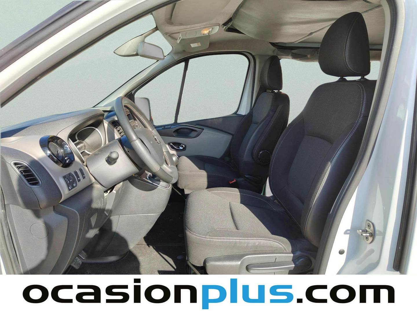 Foto asientos delanteros Nissan NV300 Nissan NV300 Furgon 1.6 dCi L1H1 1T PRO (120 CV) 5 Plazas