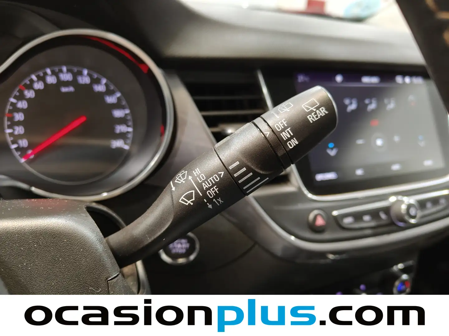 Foto Opel Crossland X Opel Crossland X 1.2 Turbo S&S Innovation Auto (130 CV)