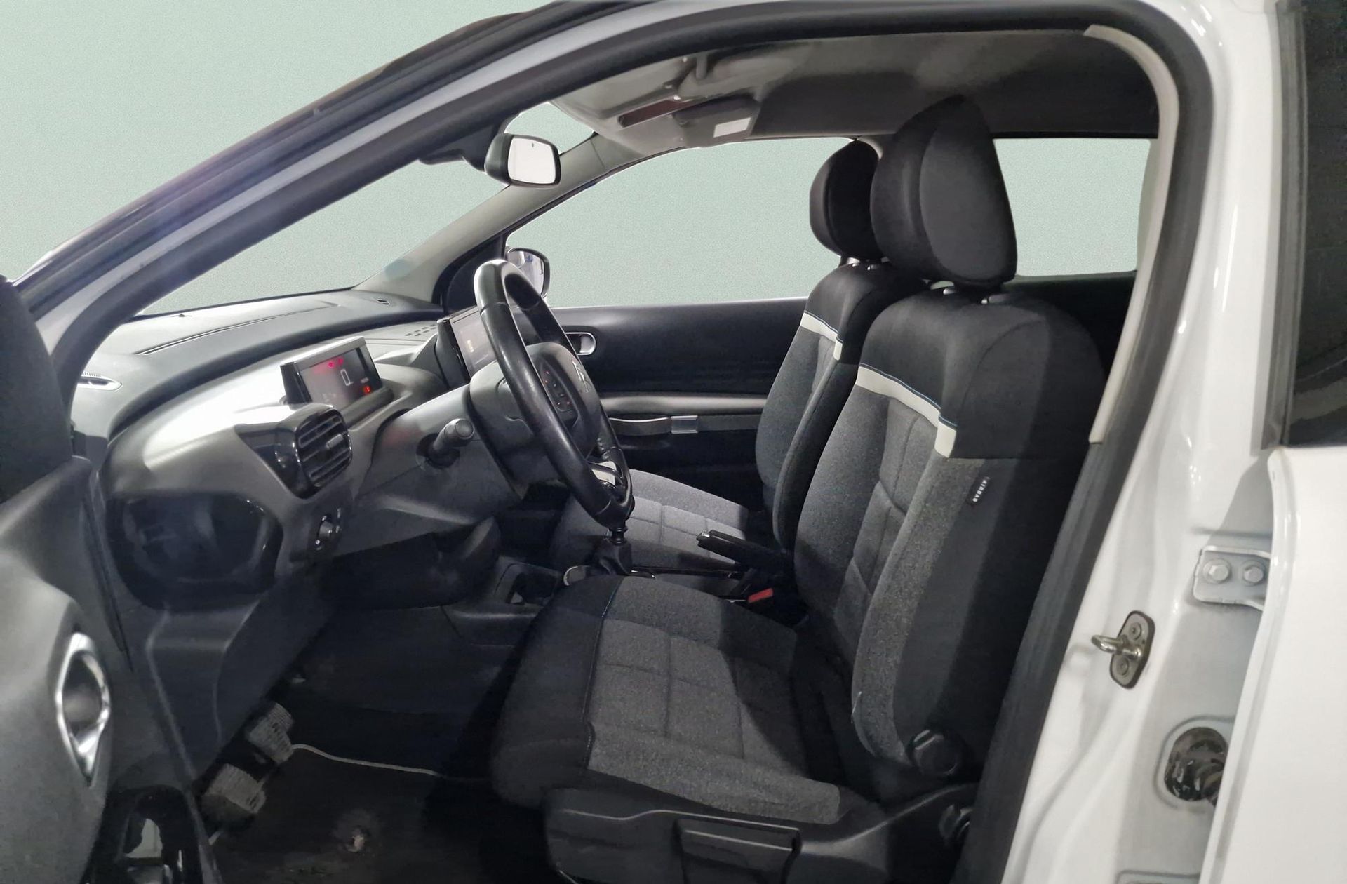 Citroën C4 Cactus BlueHDi 100 Shine - foto 10