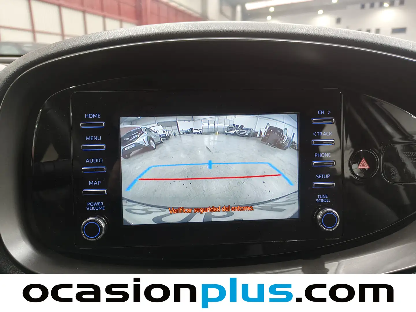 Foto Toyota Aygo X Cross Toyota Aygo X Cross 1.0 VVT-I Play  (72 CV)