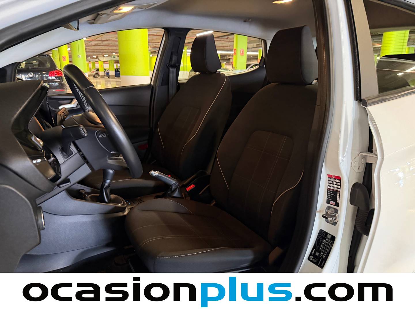 Foto asientos delanteros Ford Fiesta Ford Fiesta 1.1 Ti-VCT Trend+ (85 CV)