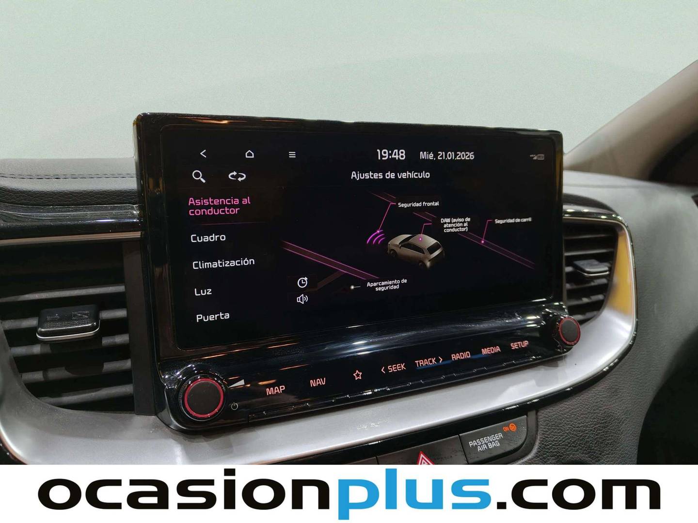 Foto KIA XCeed Kia XCeed 1.5 MHEV iMT Tech (160 CV)