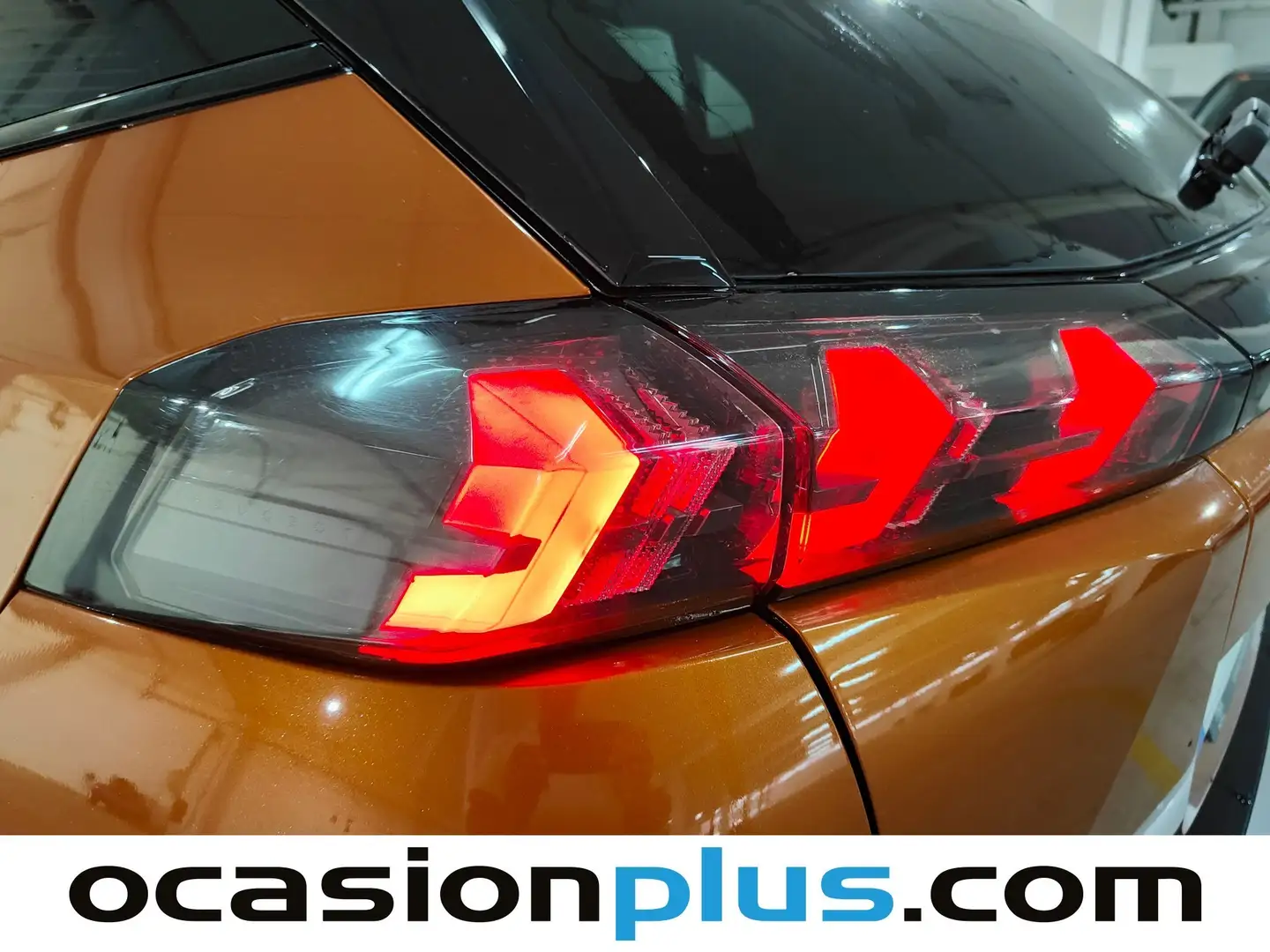 Foto Peugeot 2008 Peugeot 2008 PureTech 130 GT (130 CV)