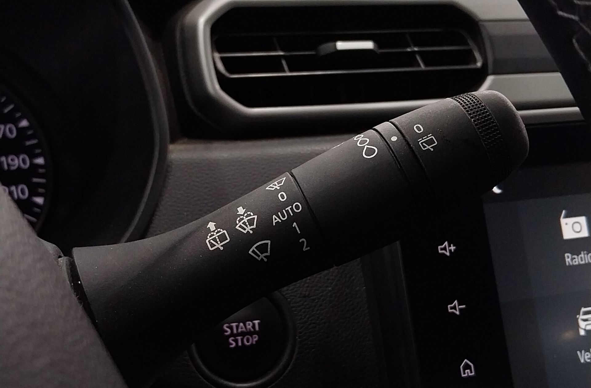 Dacia Duster Journey Go TCe EDC - foto 27