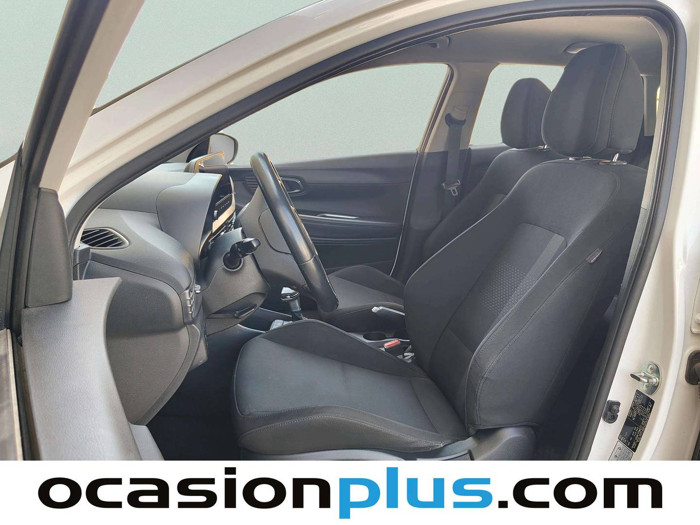 Foto asientos delanteros Hyundai i20 Hyundai i20 1.0 TGDI 48V Tecno DCT (100 CV)