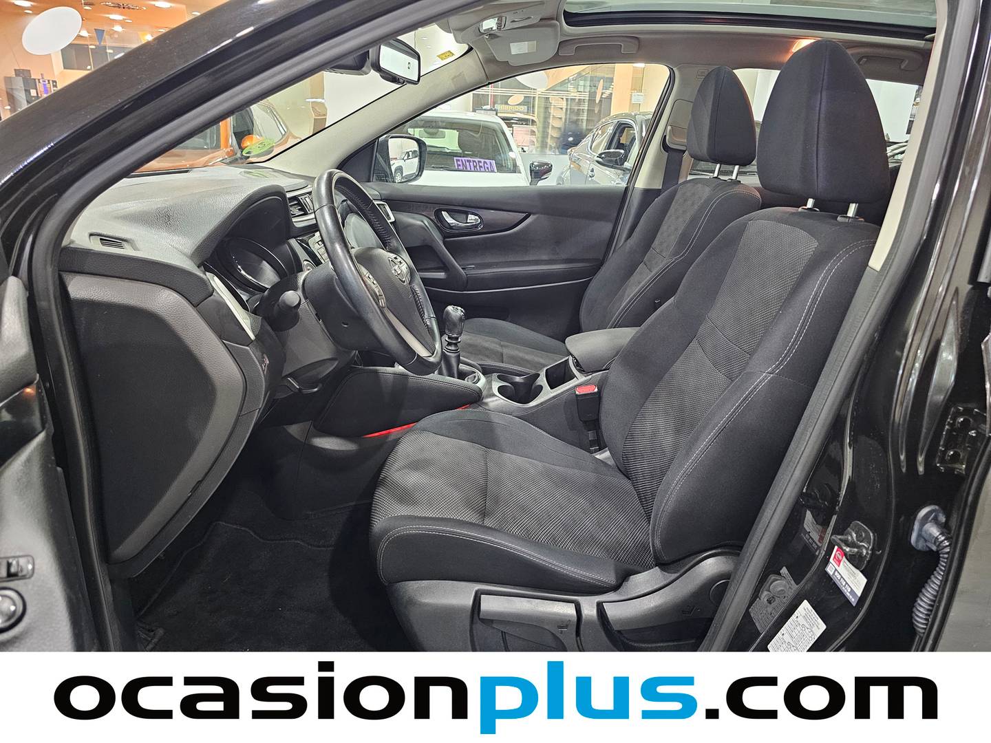 Foto Nissan QASHQAI Nissan Qashqai 1.6 dCi N-Connecta 4x2 (130 CV)