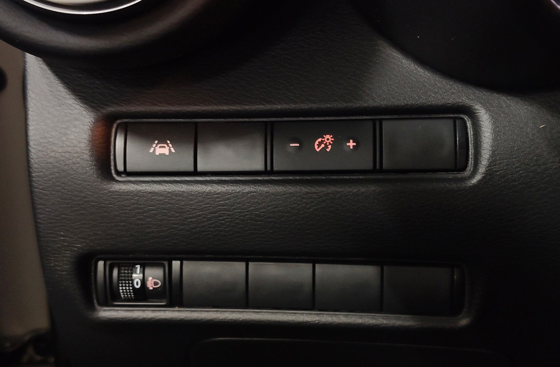 Nissan Juke 1.6 Hybrid N-Connecta - foto 26