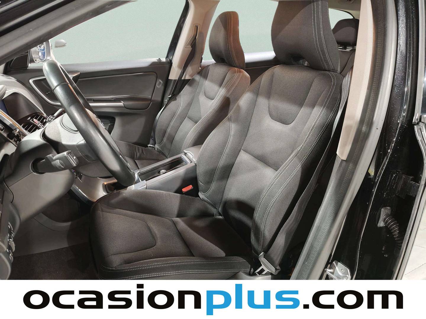 Foto asientos delanteros Volvo XC60 Volvo XC60 D3 Kinetic (150 CV)