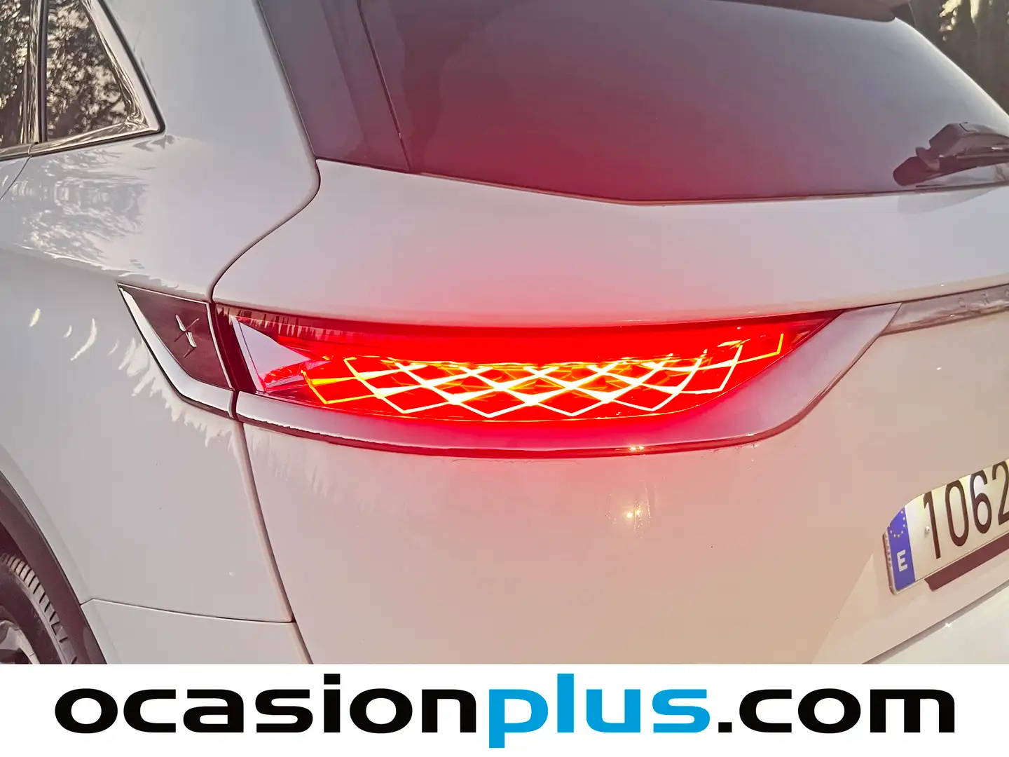 Foto DS DS 7 Crossback DS DS7 Crossback PureTech 130 Bastille+ AT (131 CV)