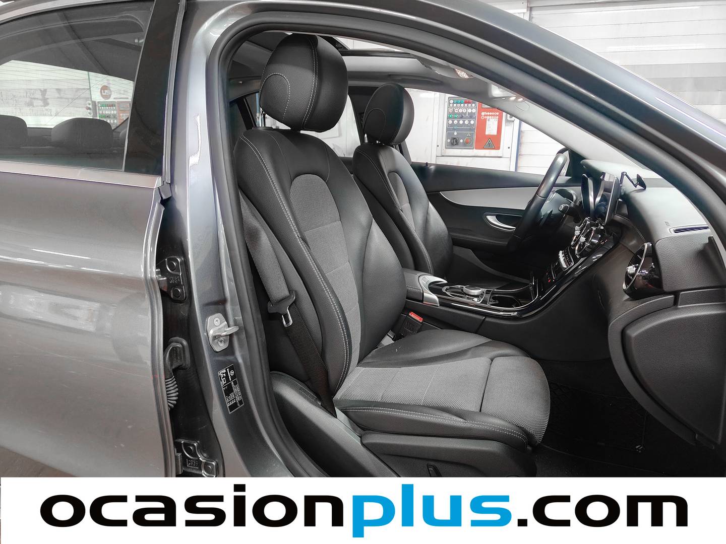 Foto Mercedes Clase C Mercedes-Benz Clase C 200 (184 CV) Pack AMG