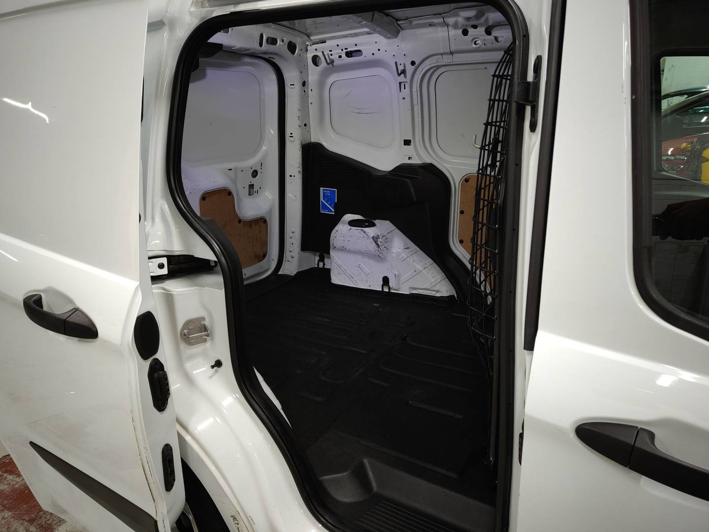 Ford Transit Courier Ford Transit Courier Furgon 1.5 TDCI Trend (75 CV) al mejor precio