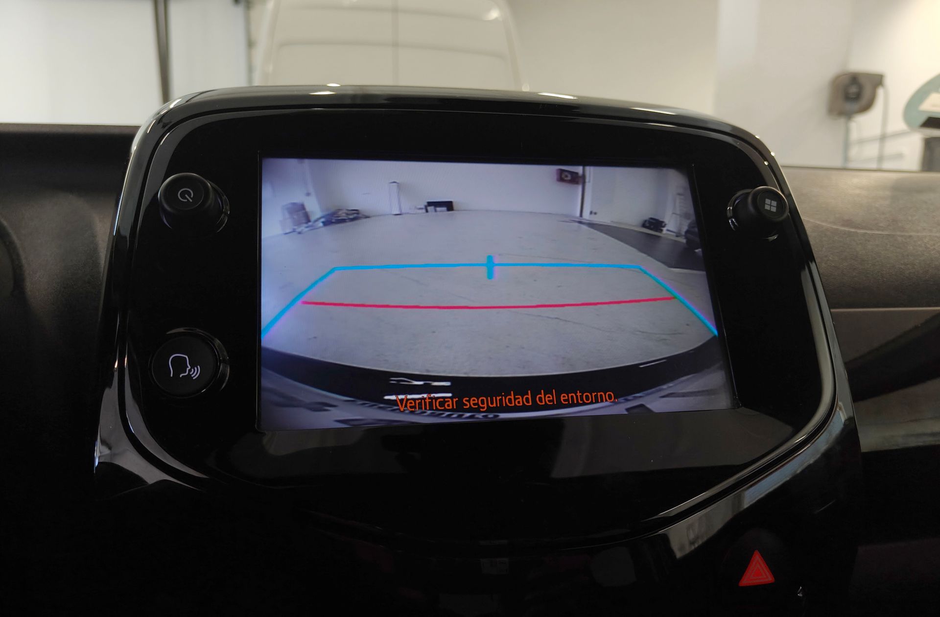 Toyota Aygo 1.0 VVT-i x-play business - foto 6