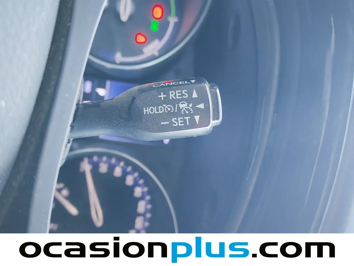 Foto Toyota C-HR Toyota C-HR 1.8 125H Advance  (122 CV)