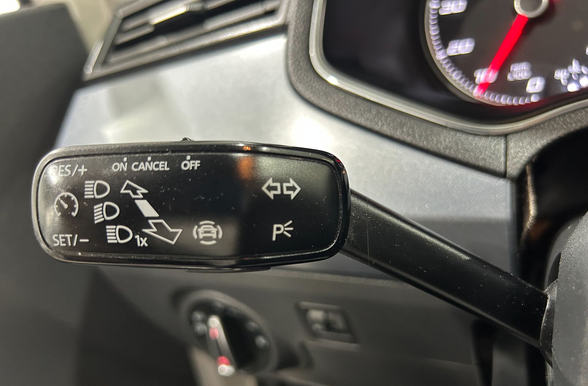 SEAT Arona 1.0 TSI Ecomotive Style - foto 24