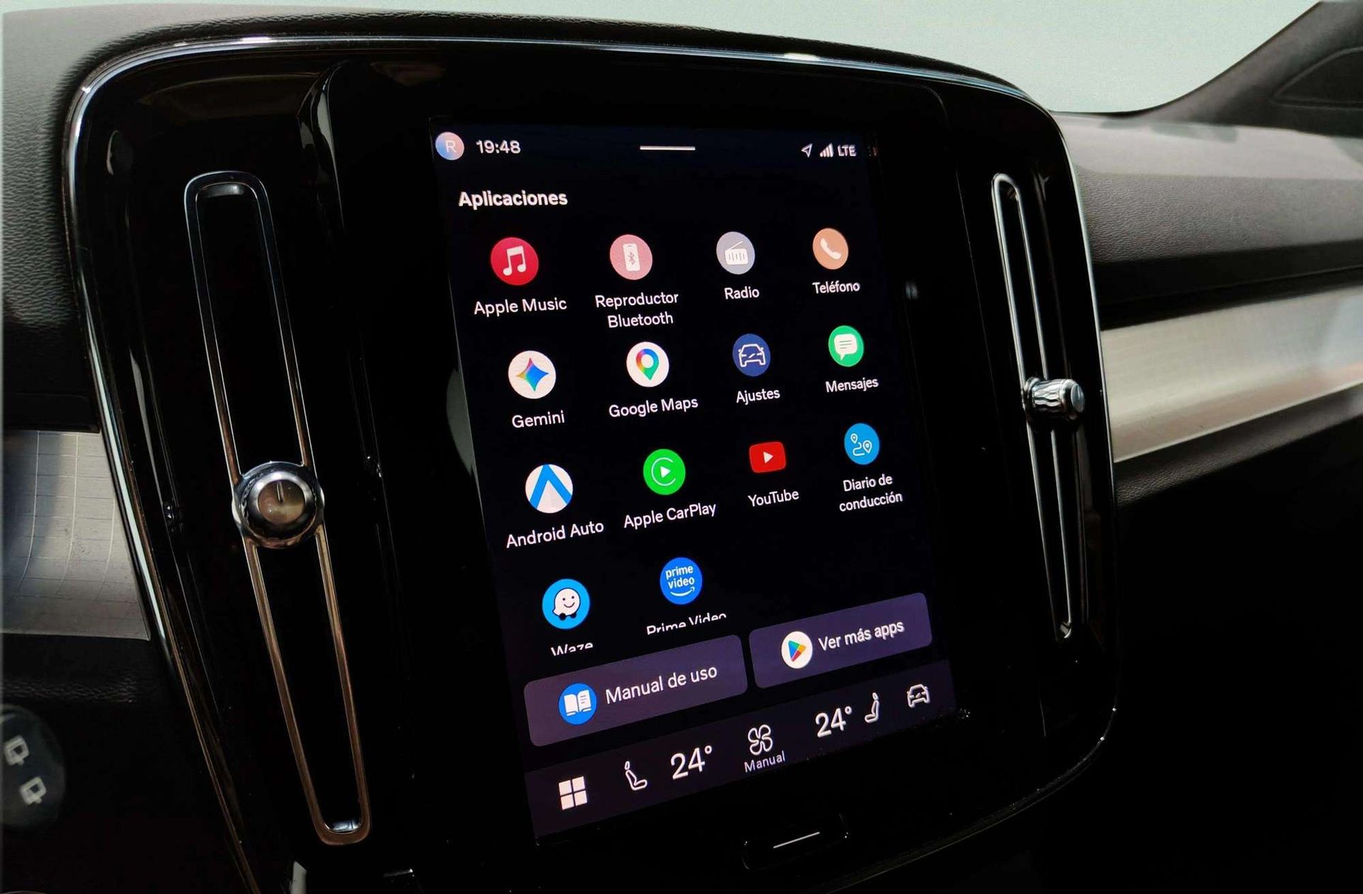 Volvo XC40 B3 Gasolina Mild hybrid Core - foto 9