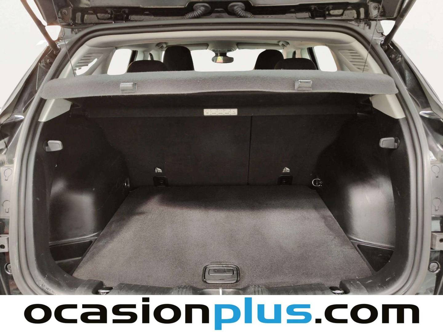 Fotos maletero Jeep Compass Jeep Compass 1.4 Multiair Sport 4x2 (140 CV)