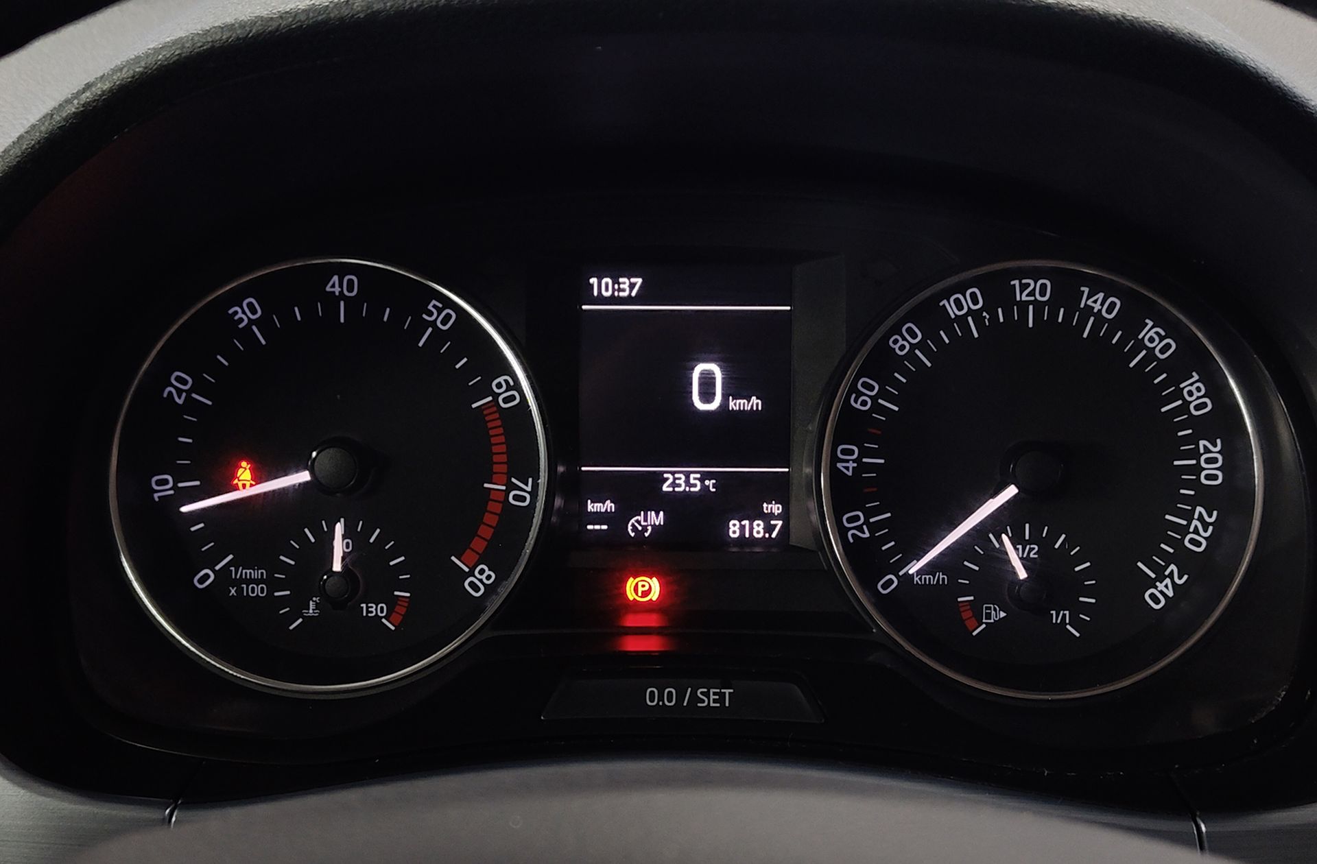 Škoda Fabia 1.2 TSI Like - foto 26