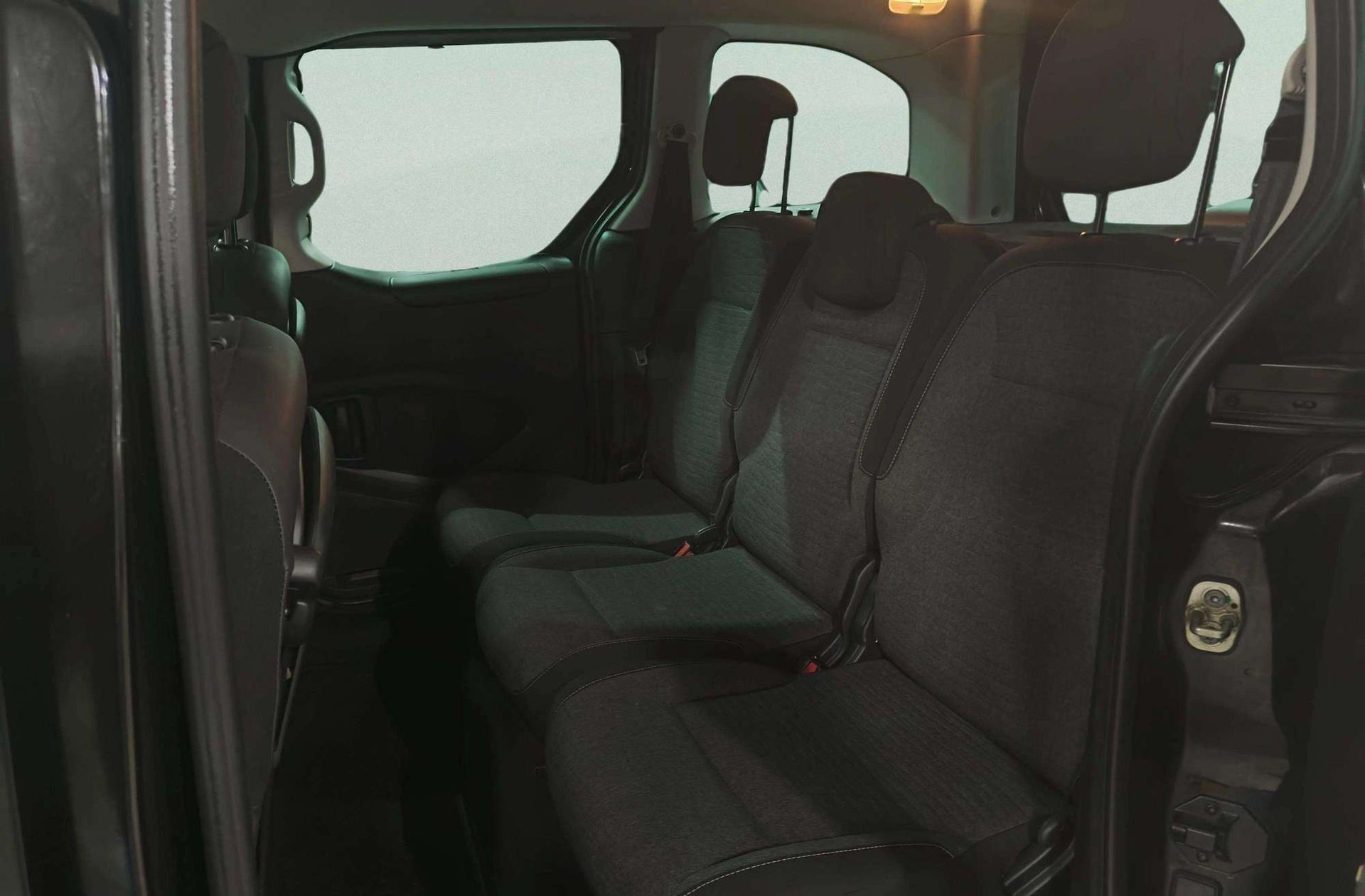 Citroën Berlingo Multispace 20 Aniversario PureTech - foto 11