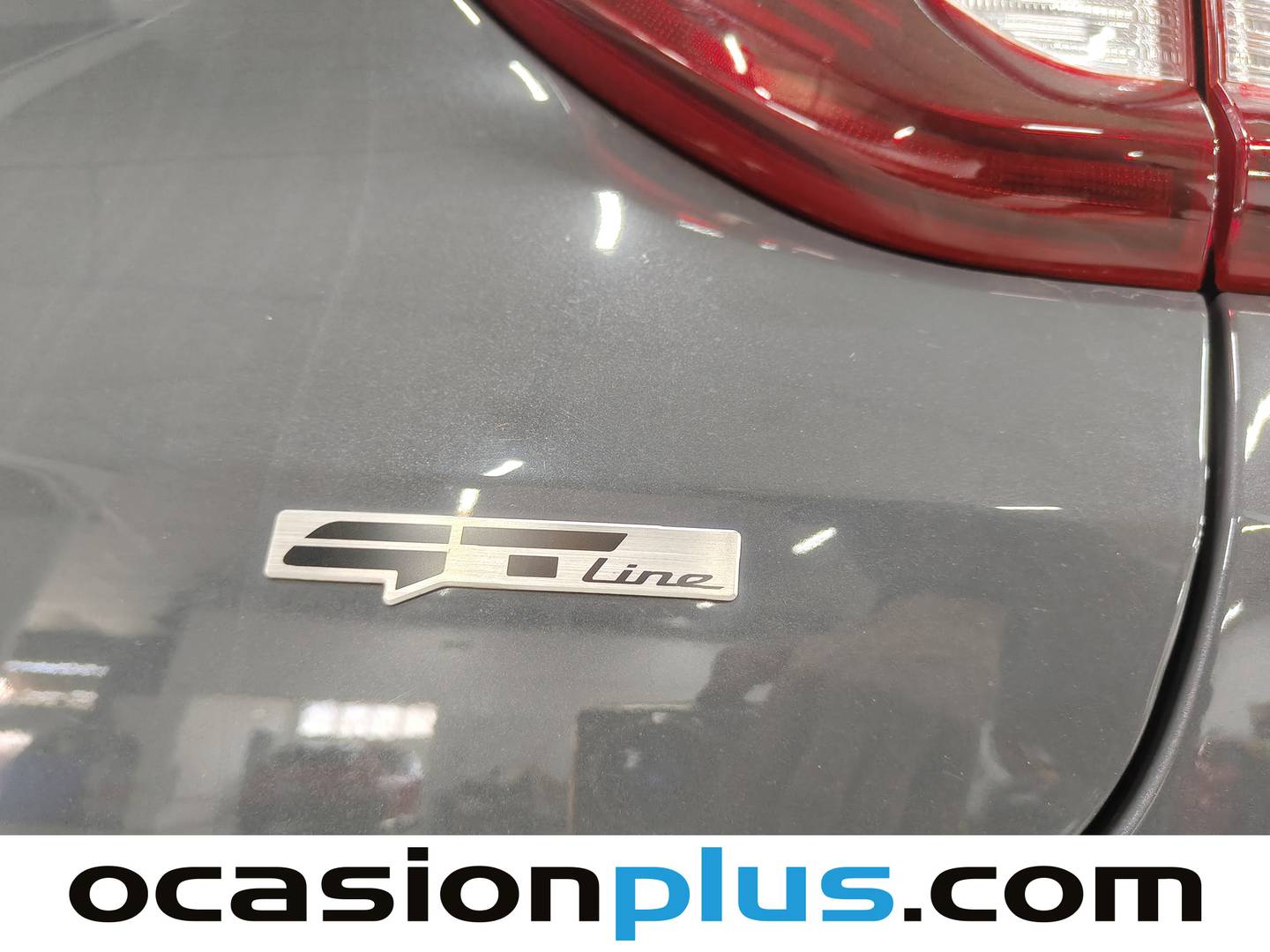 Extras y acabados del KIA Stonic KIA Stonic 1.0 T-GDi MHEV iMT GT Line (100 CV)