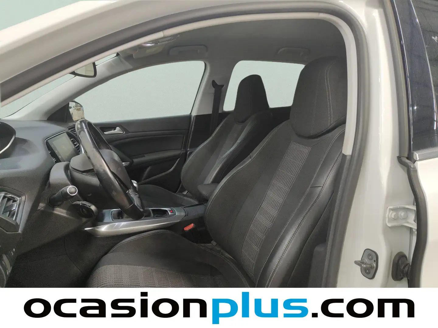 Foto Peugeot 308 Peugeot 308 PureTech 110 S&S Allure (110 CV)