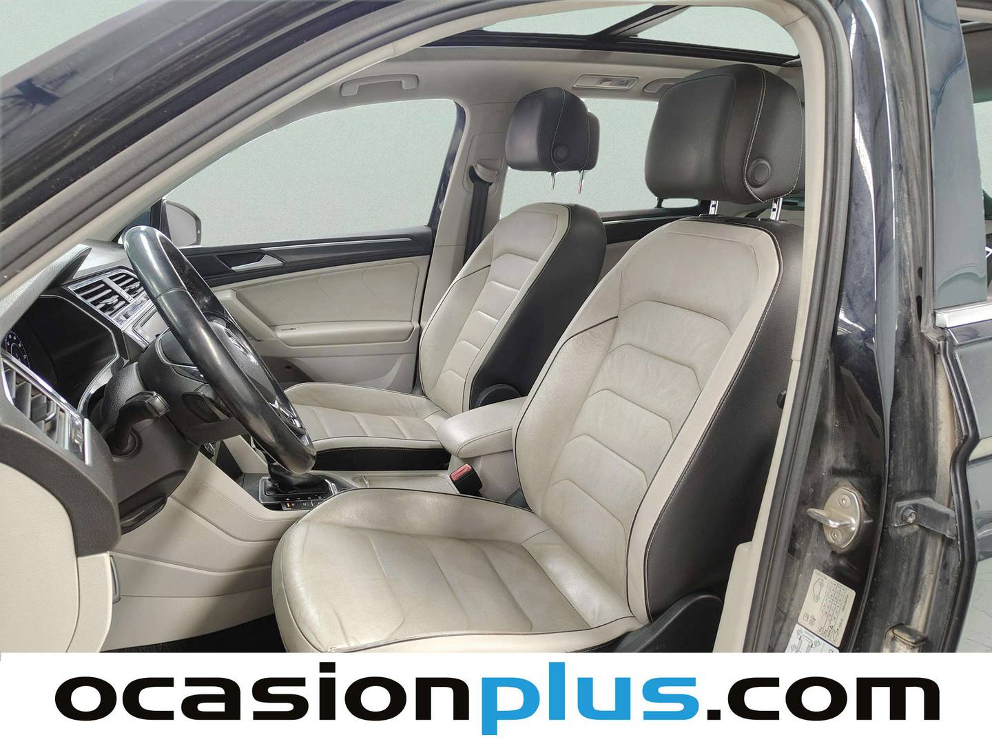 Foto asientos delanteros Volkswagen Tiguan Volkswagen Tiguan Sport 2.0 TDI BMT 4Motion (190 CV) DSG Pack R-Line
