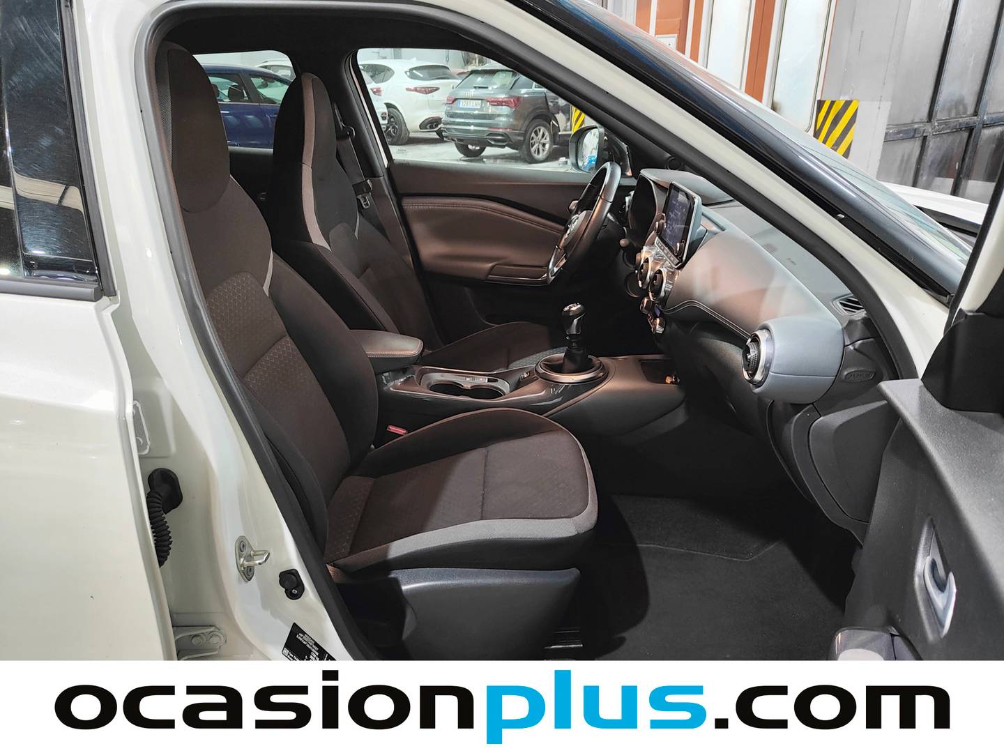 Foto Nissan JUKE Nissan Juke DIG-T N-Connecta 4x2 (114 CV)