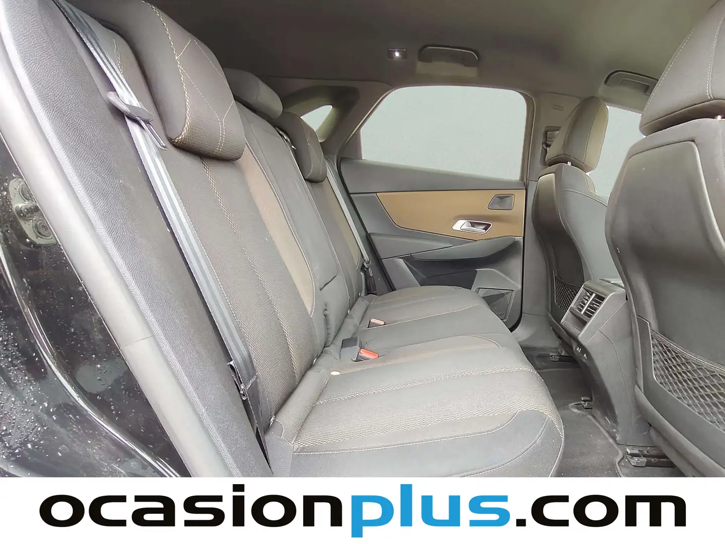 Foto DS DS 7 Crossback DS DS7 Crossback BlueHDi 130 DE Bastille + AT (130 CV)