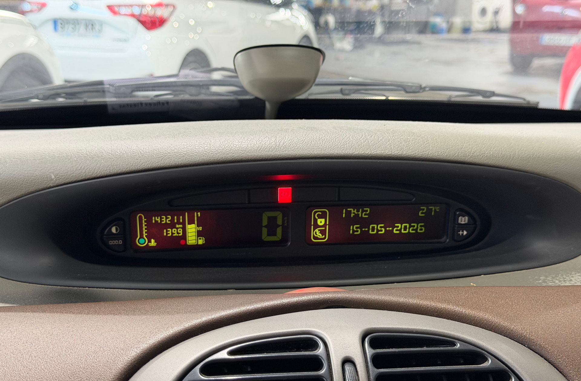 Citroën Xsara Picasso 2.0 HDi Exclusive Plus - foto 18