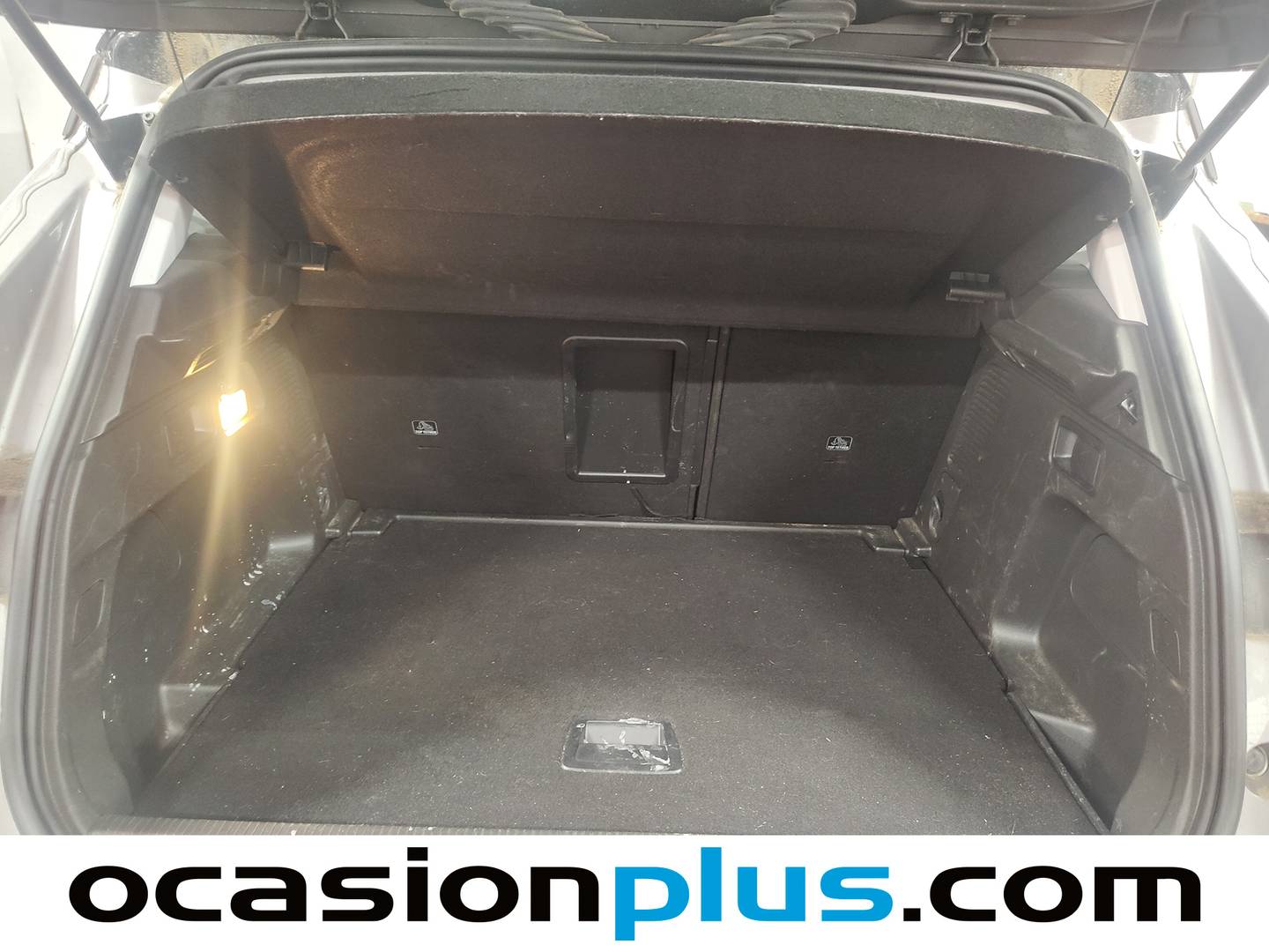 Fotos maletero Opel Grandland X Opel Grandland X 1.2 Turbo Edition (130 CV)