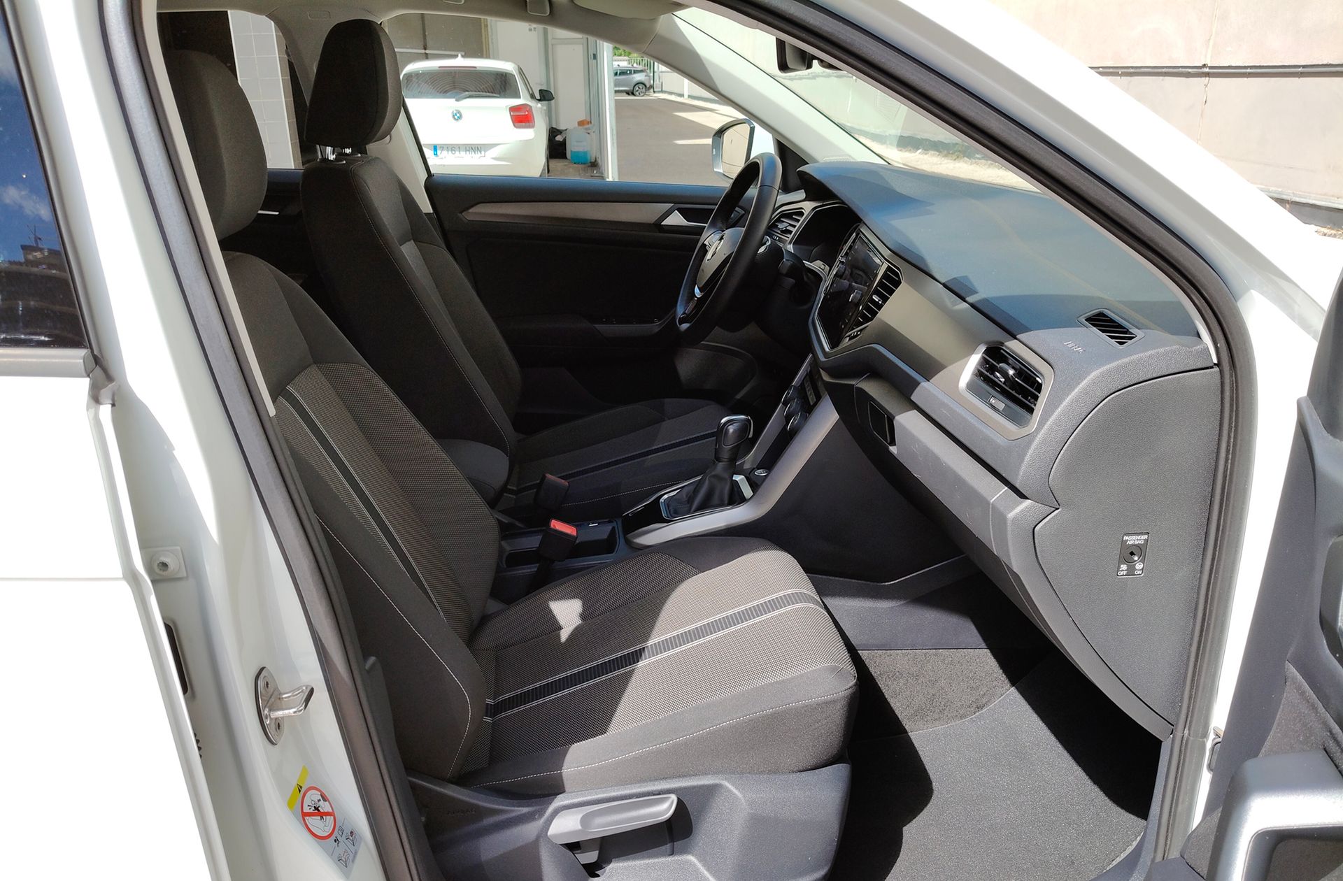 Volkswagen T-Roc Advance R-Line 1.5 TSI DSG - foto 21