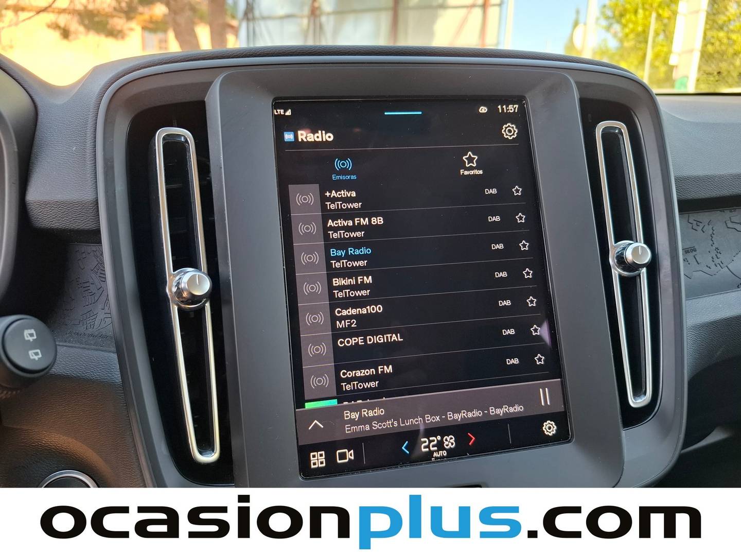 Foto Volvo XC40 Volvo XC40 B3 G Essential Auto (163 CV)