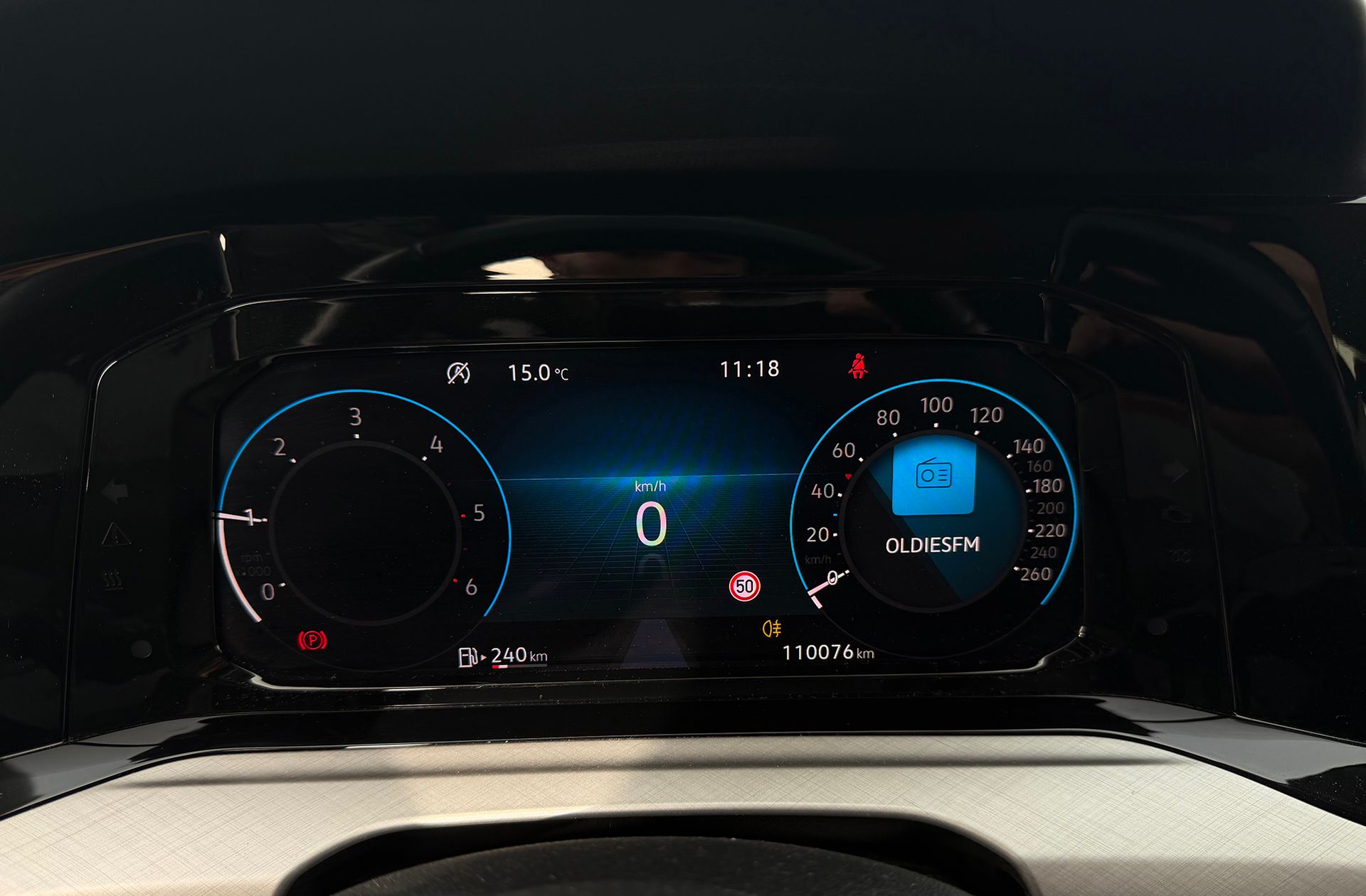 Volkswagen Golf Variant Life 2.0 TDI - foto 23