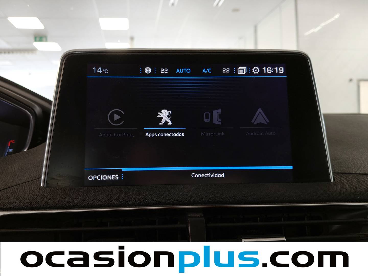 Equipamiento del Peugeot 3008 Peugeot 3008 BlueHDI 130 S&S Active (130 CV)