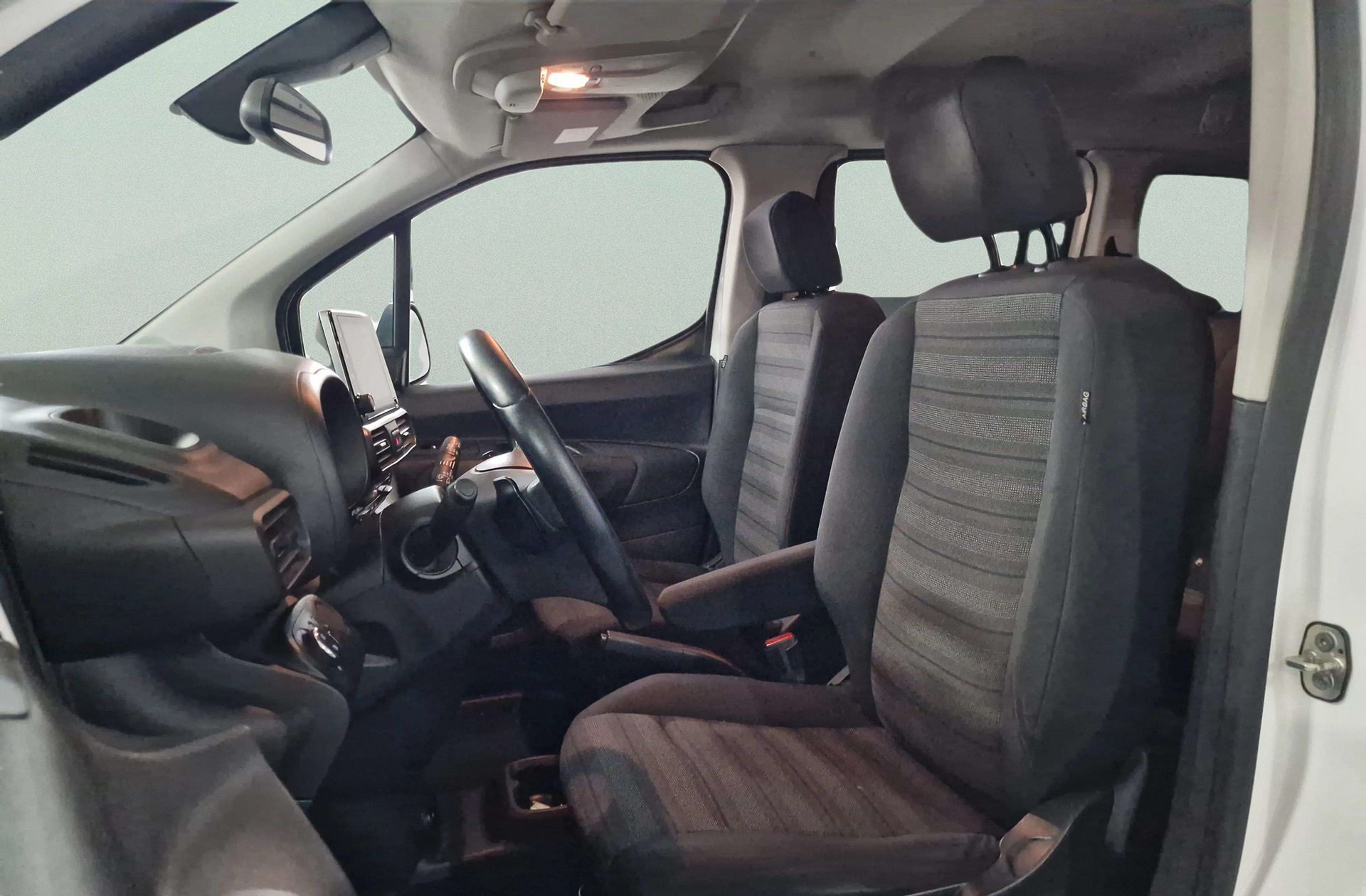Opel Combo 1.5 TD Selective XL - foto 11