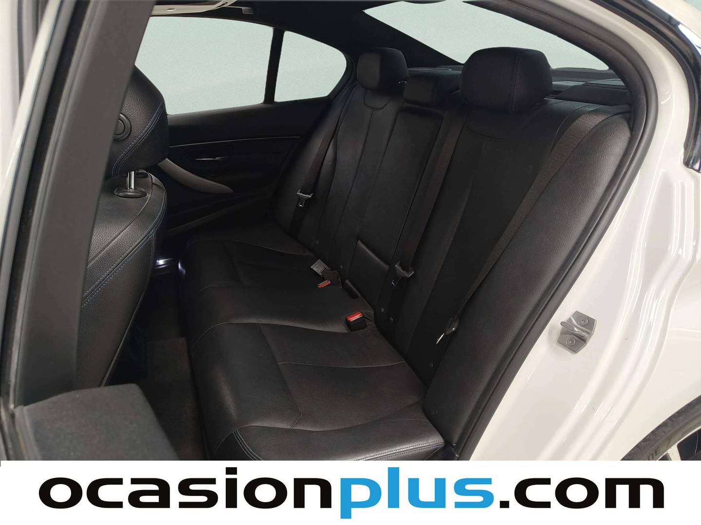 Foto asientos traseros BMW Serie 3 BMW Serie 3 320d (190 CV) Pack M