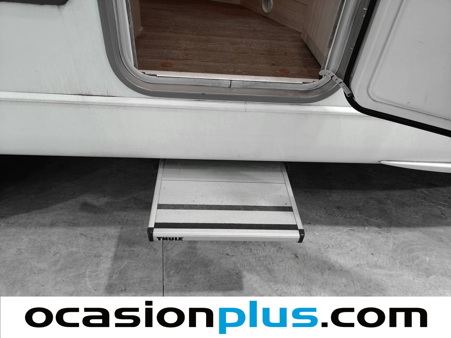 Foto Burstner BT5902 Burstner BT5902 BT5902 Travel Van T-590 (150 CV) 4 Plazas